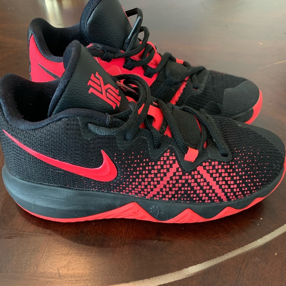 Kids Kobe Basketball Shoes